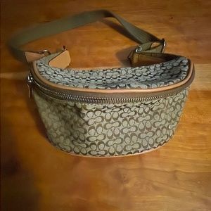 Coach Fannypack